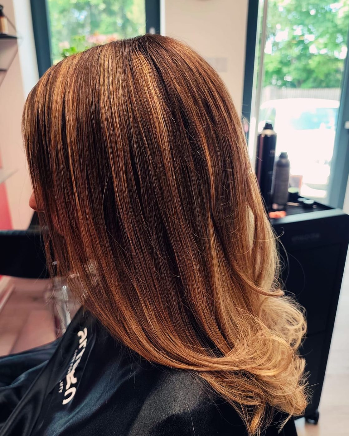 Kupferfarbenes Ombré mit weichem Verlauf